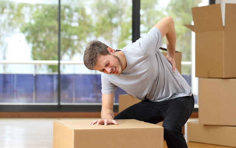 Comment bien porter du lourd lors d'un déménagement ?